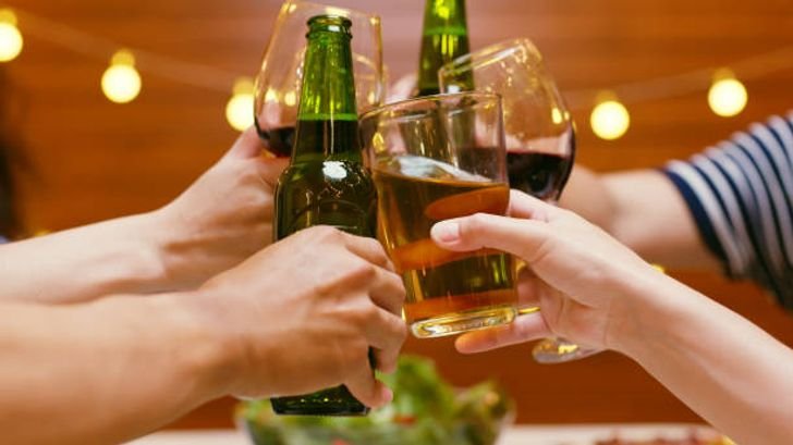 ปลดล็อกขายแอลกอฮอล์ - sanook